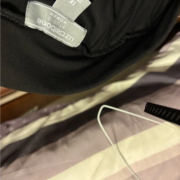 Lululemon Athletica Elegant Black Maxi Skirt - Picture 3 of 3